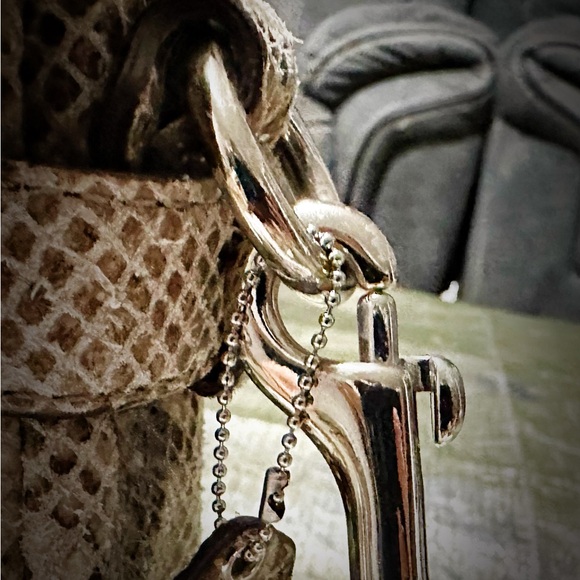 Vintage style Y2K Coach Tan Snake Print Women's Bag crossbody purse handbag - Picture 15 of 17